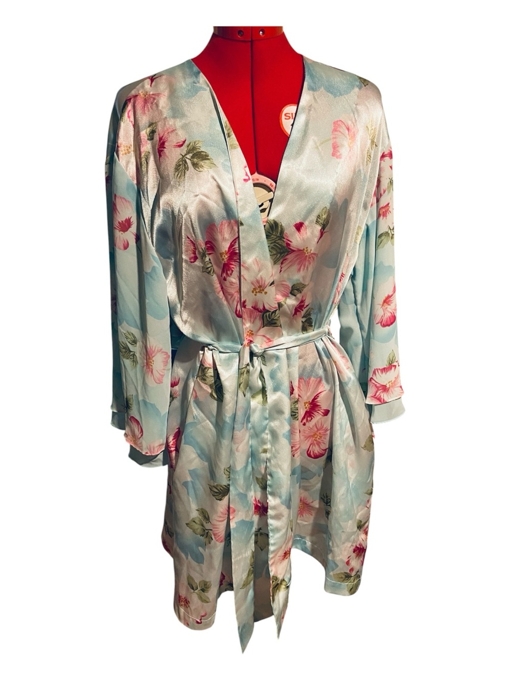 Vintage Silky Oscar de la Renta Floral Robe